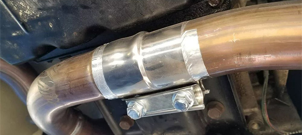 Abraçadora de banda de silenciador d'acer inoxidable per a escapament d'automòbils