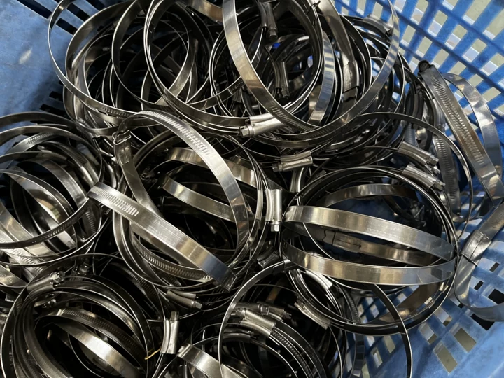 Ss Pipe Holding Clamp