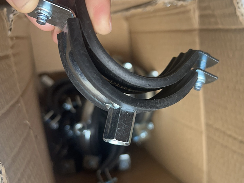 Rubber Hanging Clamp
